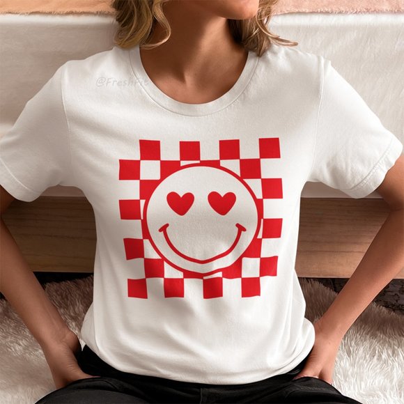 Tops - 🆕Retro Smiley Hearts Checker White T-Shirt Graphic Tee